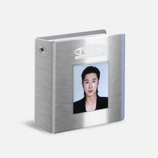 TVXQ! - 2025 SM ARTIST SEASON’S GREETINGS OFFICIAL MD : MINI COLLECT BOOK (TVXQ! Ver.) (MAX CHANGMIN)
