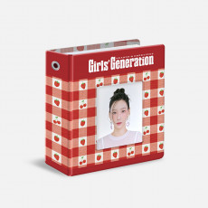 GIRLS' GENERATION - 2025 SM ARTIST SEASON’S GREETINGS OFFICIAL MD : MINI COLLECT BOOK (GIRLS' GENERATION Ver.) (YOONA)