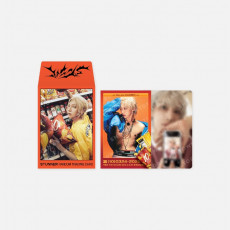 TEN - 'STUNNER' MD : RANDOM TRADING CARD SET