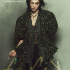 FELIX (Stray Kids) - MAY 2025 [ESQUIRE] (B ver)
