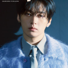 Lee Know (Stray Kids) - AUGUST 2025 [ESQUIRE] (B ver)