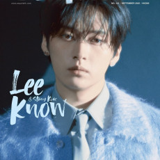 Lee Know (Stray Kids) - SEPTEMBER 2025 [ESQUIRE] (B ver)