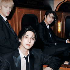 NMIXX - 5TH EP Heavy Serenade (Heavy Ver. / Serenade Ver.) (2types Random Ver.) + Photocard (FANS SHOP)