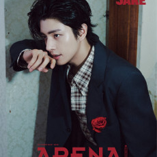 ENHYPEN - OCTOBER 2025 [ARENA] (F ver)