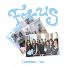 Hearts2Hearts - 1st Mini Album [FOCUS] (Photobook Ver.)(Random Ver.)