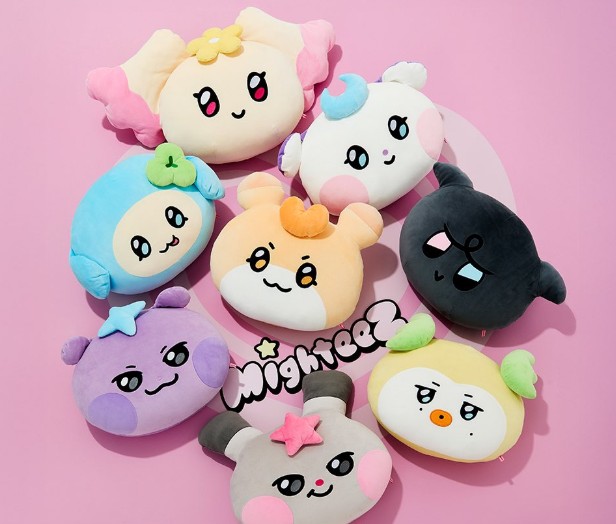 ATEEZ - 'MIGHTEEZ' POP UP MD : BIG FACE CUSHION (kkamyo)