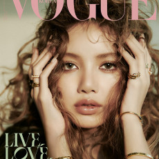 LISA - DECEMBER 2025 [VOGUE] (C ver)