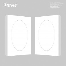 ITZY - [MOTTO] (POCAALBUM Ver.) (Random Ver.) + Photocard (FANS SHOP)