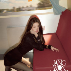JANG WONYOUNG (IVE) - JUNE 2026 [ESQUIRE] (C ver.)