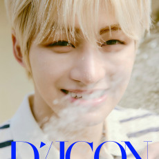 TWS - DICON VOLUME N°34 TWS DEAR MY BOYHOOD (JIHOON) + PHOTOCARD ON-PACK