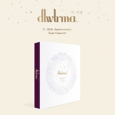 IU - 10th Anniversary Tour Concert [DLWLRMA.] Photobook (w/ Special Blu-Ray & DVD)