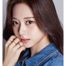 TWICE - Dicon Dfesta TZUYU ver.