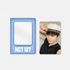 NCT 127 - 2023 SEASON'S GREETINGS PHOTO CARD COLLECT BOOK (Taeyong ver.)