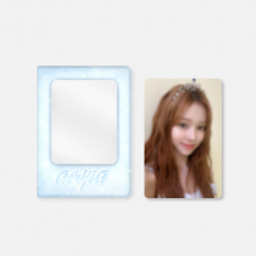 aespa - 2023 SEASON'S GREETINGS PHOTO CARD COLLECT BOOK (Karina ver.)