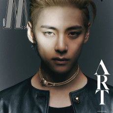 V (BTS) - W Magazine Volume 9 (C ver.)